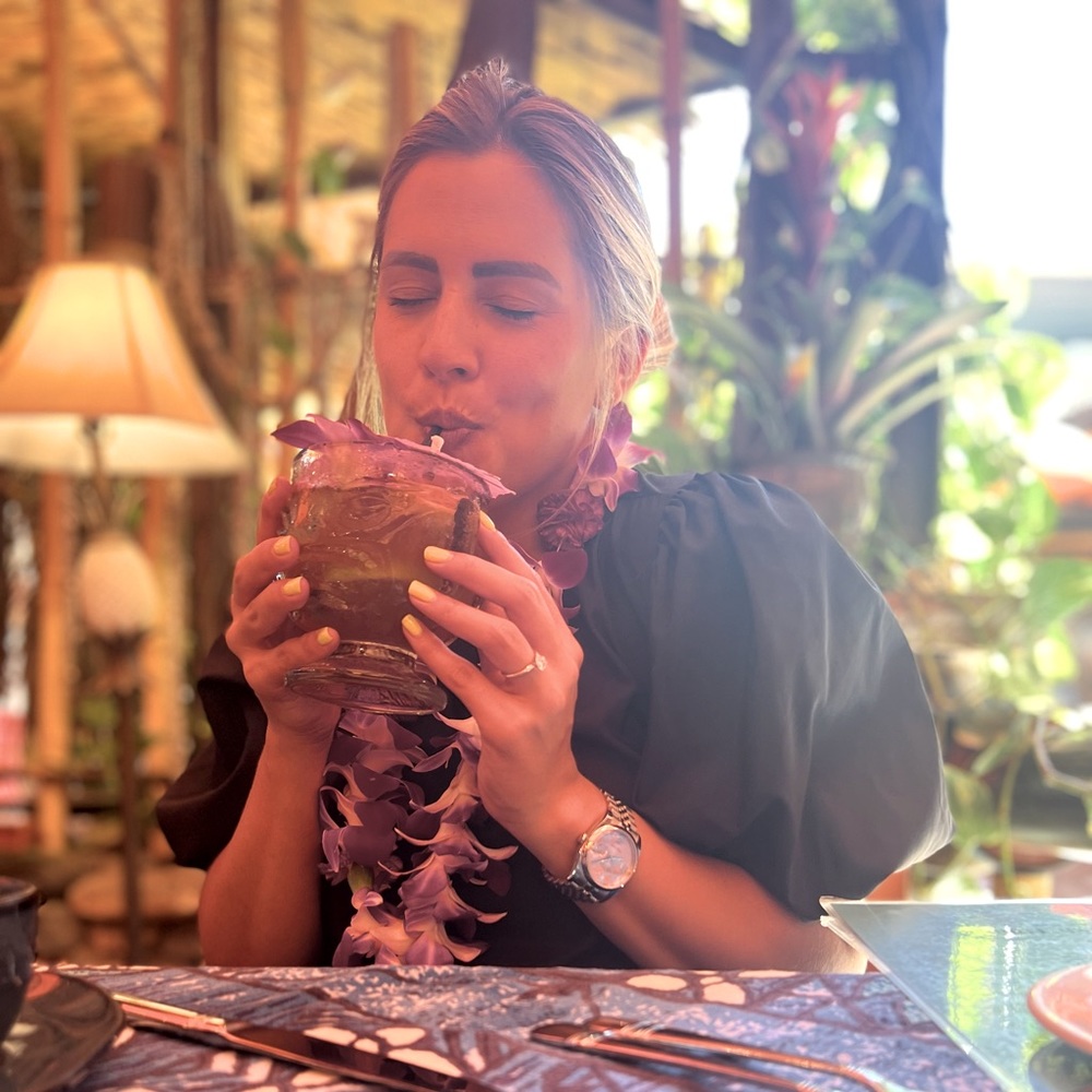 Meet your Posher, Adriana